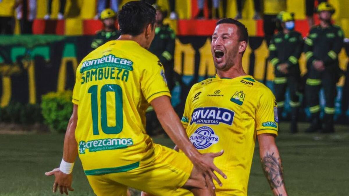 Atlético Bucaramanga pegó primero en los cuadrangulares semifinales de la Liga Betplay. //Foto tomada de redes sociales: @ABucaramanga