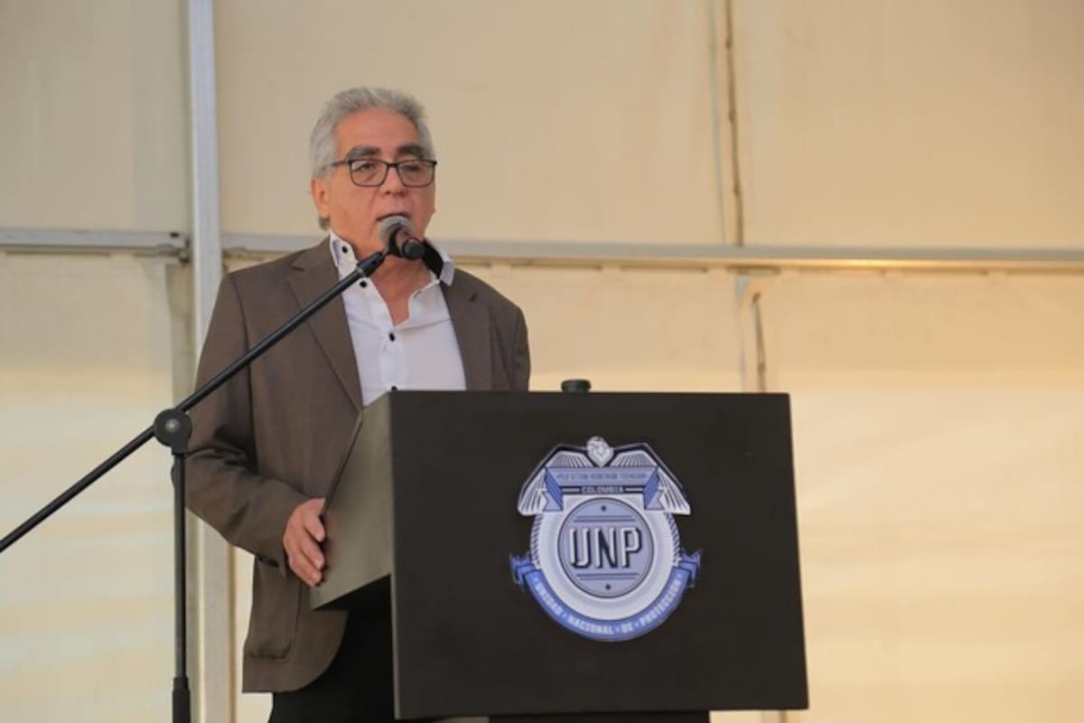 Incautan camioneta de la UNP con cargamento ilegal