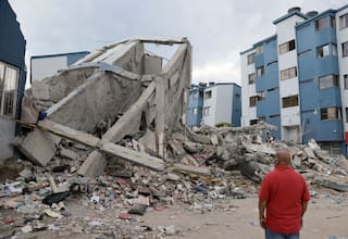 Aumenta a 294 el número de fallecidos tras el terremoto de 7,4 en Colombia