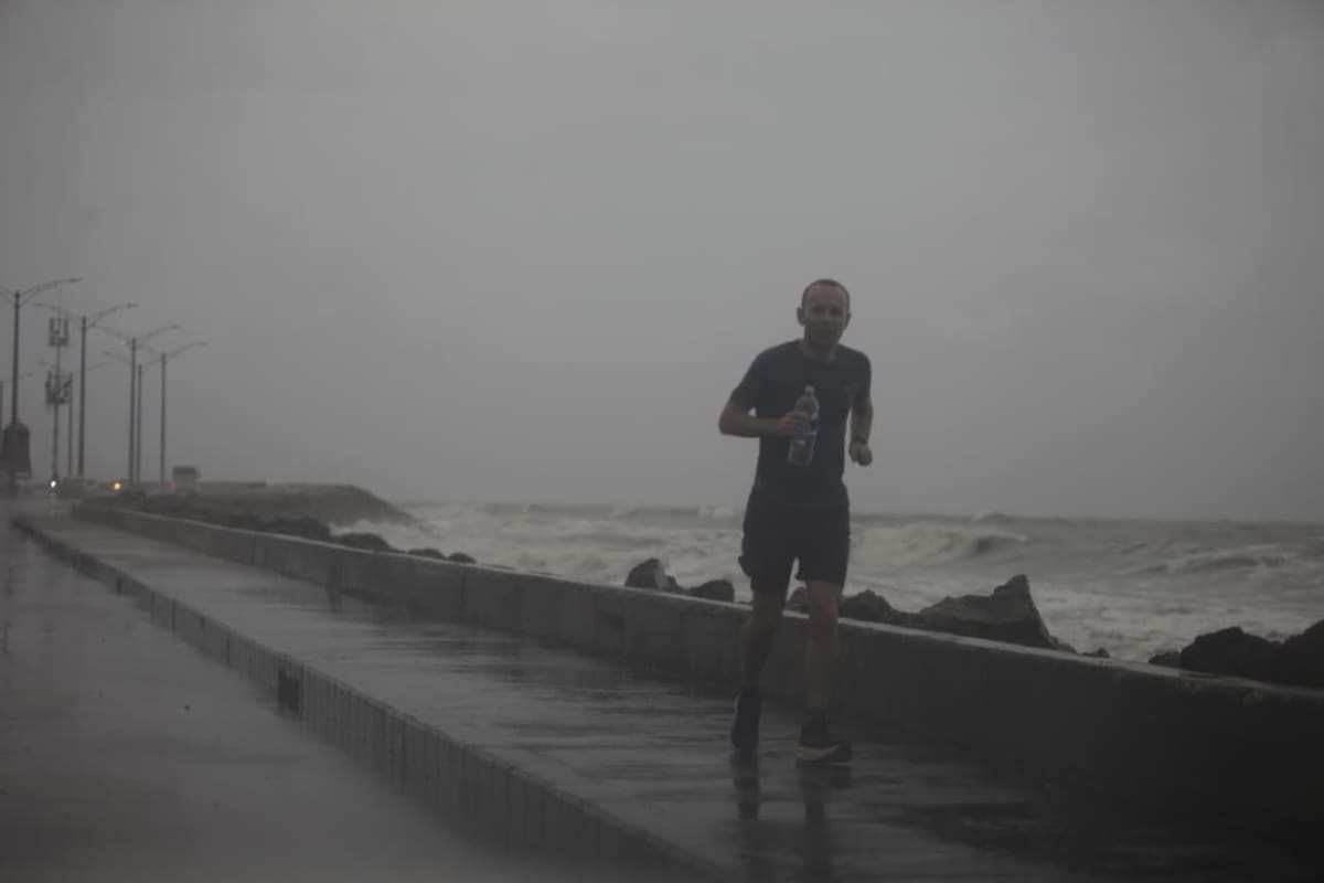Autoridades alertan por lluvias intensas en Cartagena. // Foto: Óscar Díaz - El Universal
