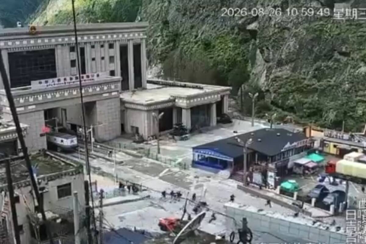 Las riadas en la frontera de Nepal con China ya dejan más de un millar de muertos