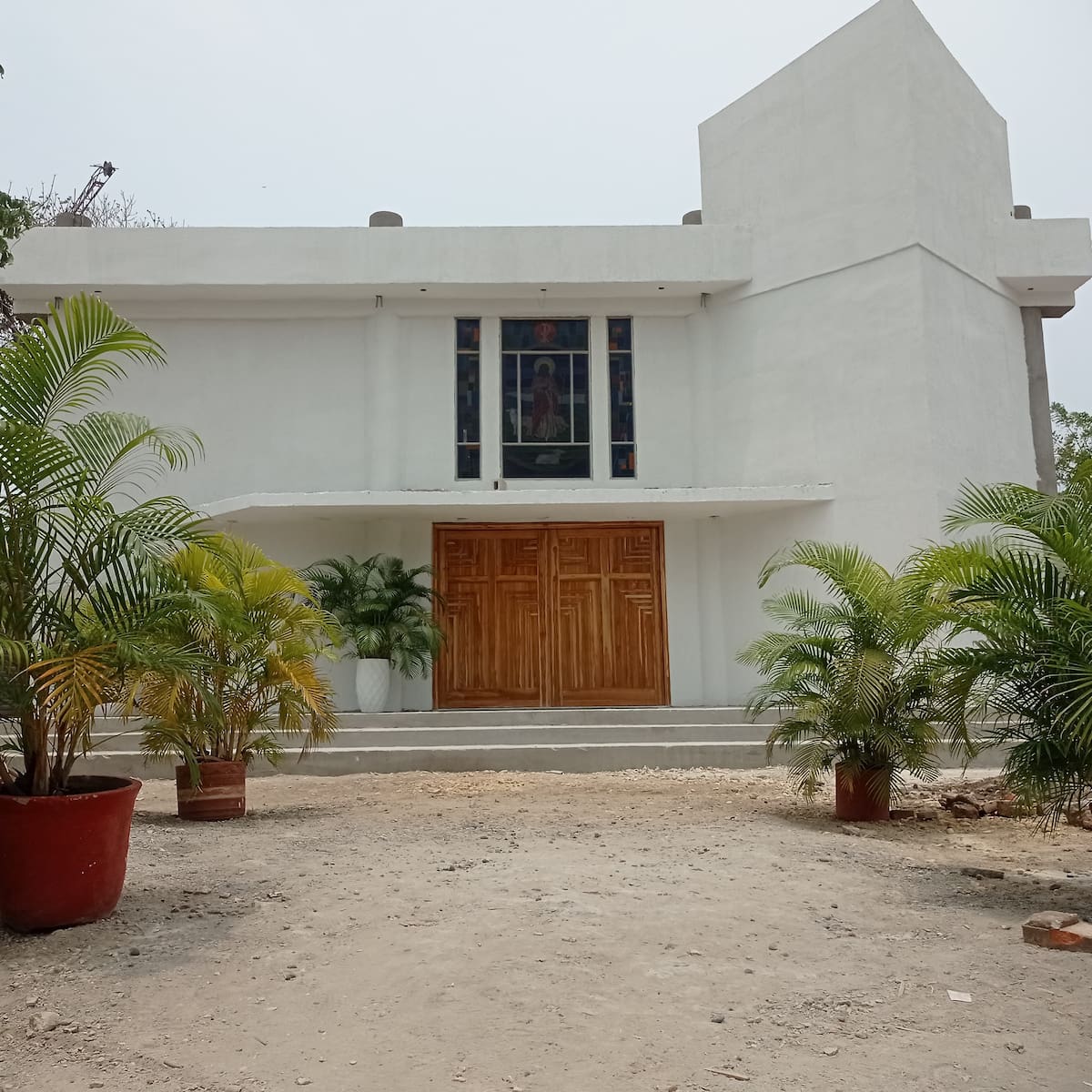 Avance de obras en la parroquia San Luis Beltrán, un proyecto impulsado por la comunidad católica.// Foto: Zenia Valdelamar- El Universal