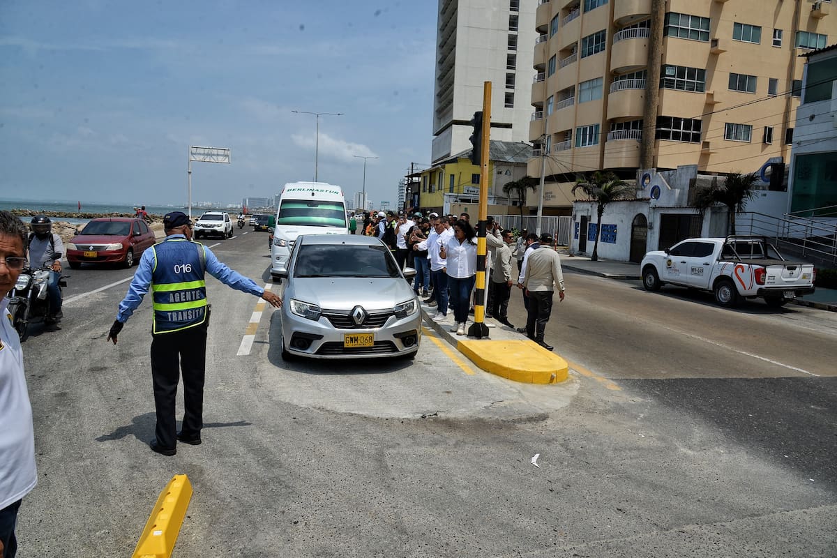 Así quedó el nuevo carril para descongestionar la Avenida Santander. // Foto: cortesía