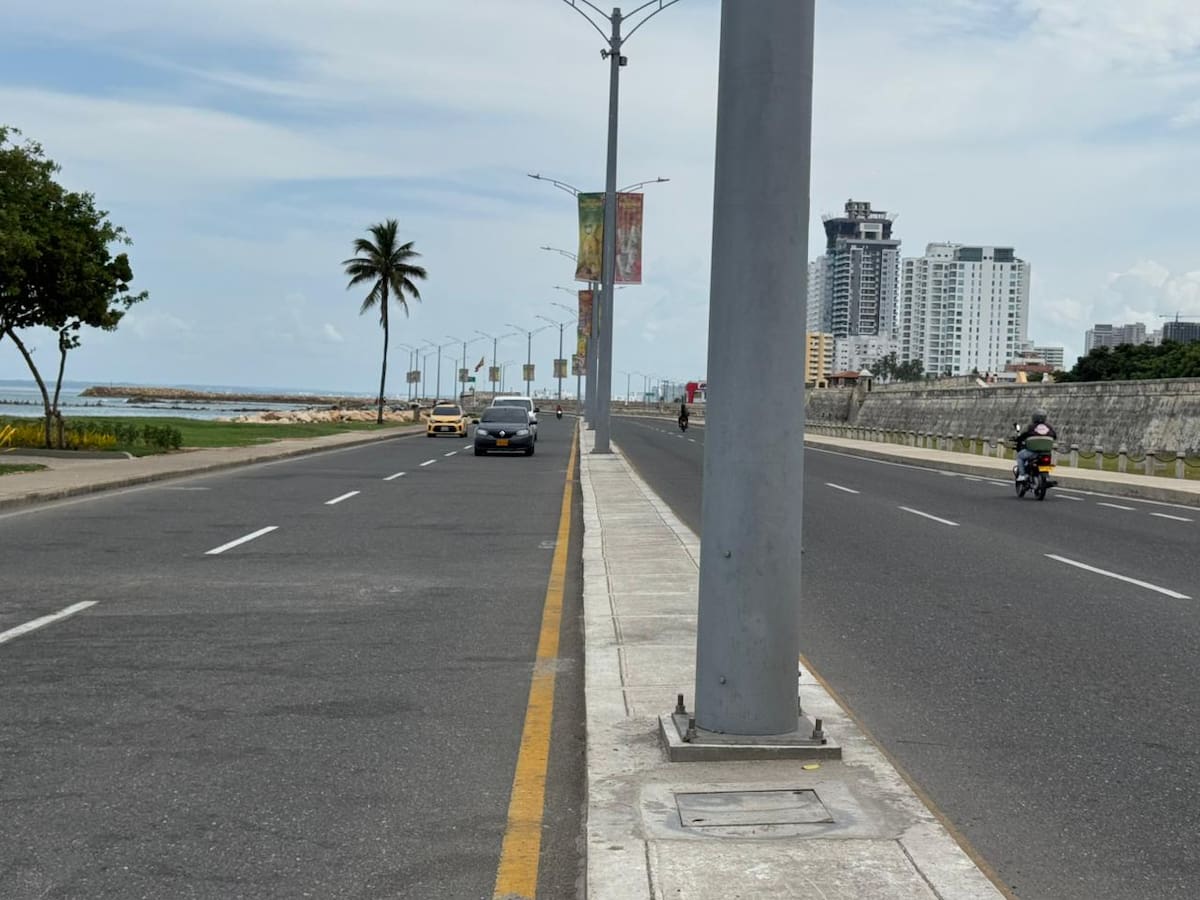 Avenida Santander tras Fiestas de Independencia de Cartagena. // Foto: cortesía