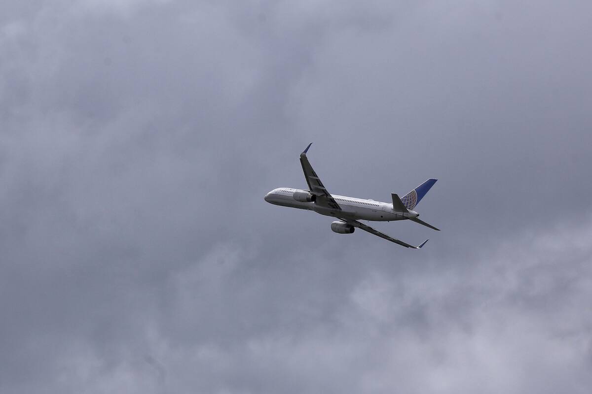 Colombia no registra alteraciones en espacio aéreo tras alerta de Estados Unidos