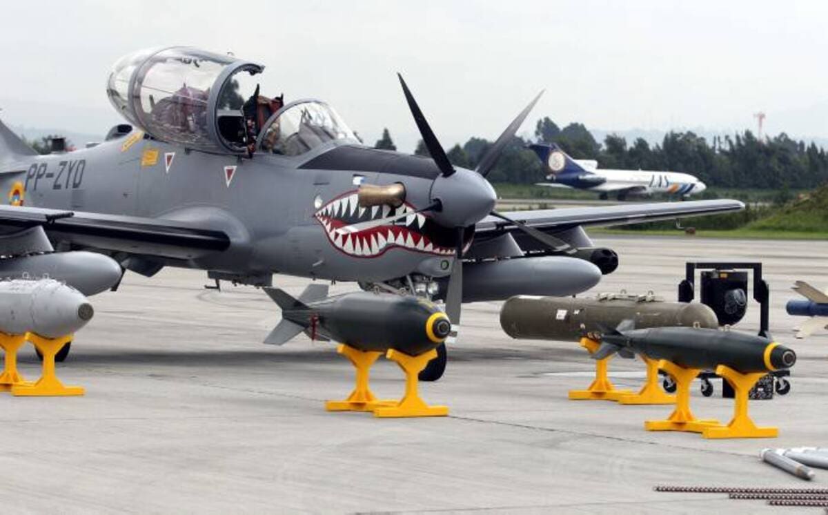 Imagen de referencia de un avión Super Tucano de la Fuerza Aérea Colombiana (FAC). // Foto: Archivo - Colprensa.