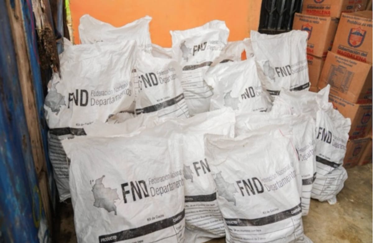 La Gobernación del Magdalena llevó kits de ayuda para las 36 familias que resultaron damnificadas por el vendaval en el corregimiento de Salaminita.//Cortesía DCGDM.
