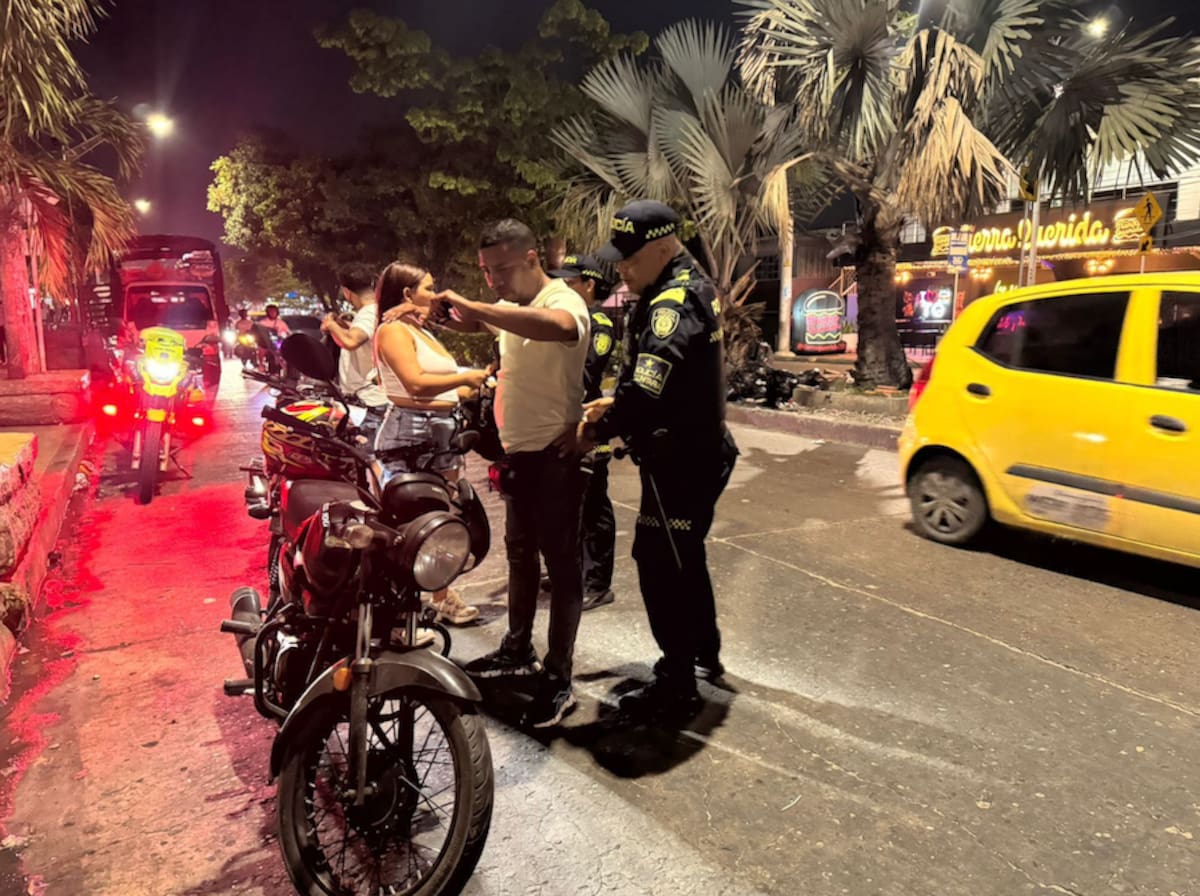 Durante el fin de semana fueron incautadas 14 armas de fuego y 288 armas blancas, según reportó la Policía Metropolitana.//Cortesía Policía Mebar.