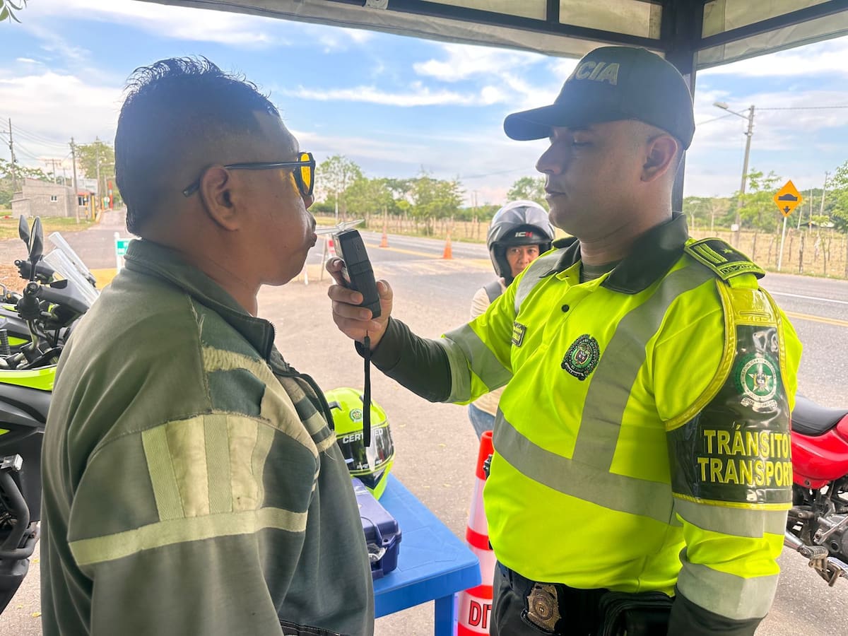 Más de 250 comparendos tras operativo vial en Bolívar. // Foto: Policía Nacional.