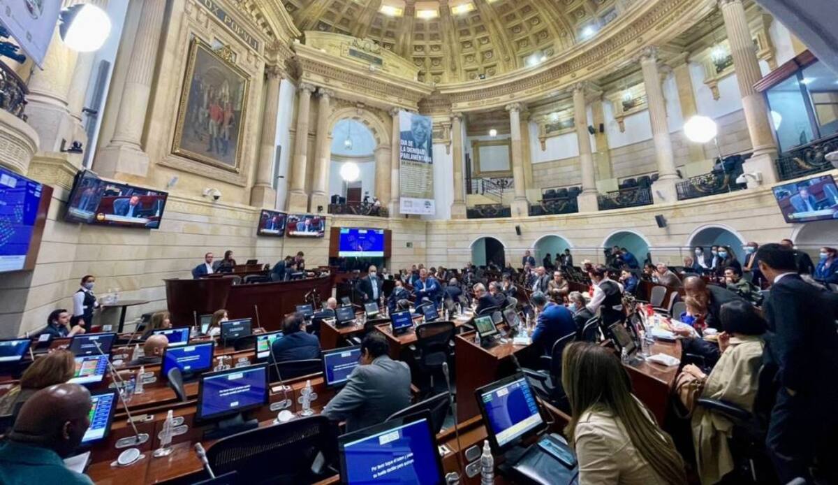 Balance sobre los resultados legislativos del Gobierno Nacional tras el cierre del primer ciclo del tercer periodo de sesiones ordinarias del Congreso