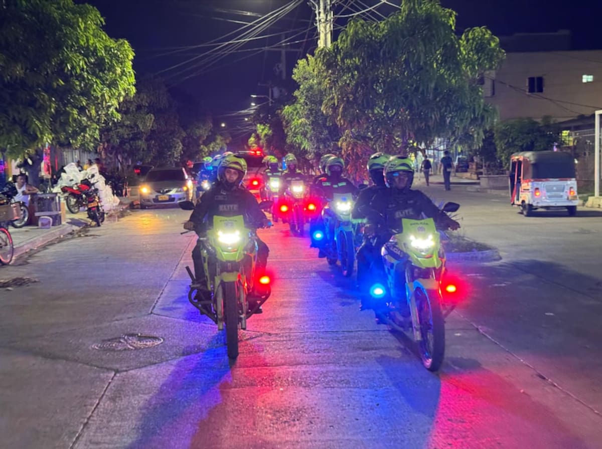 La Policía Nacional realizó caravanas preventivas de seguridad este fin de semana en Barranquilla y su área metropolitana.//Cortesía Policía Mebar.