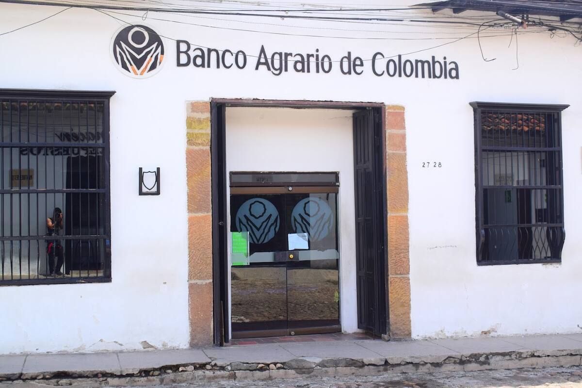 Sujetos armados irrumpieron en Banco Agrario para robar, bajo amenazas