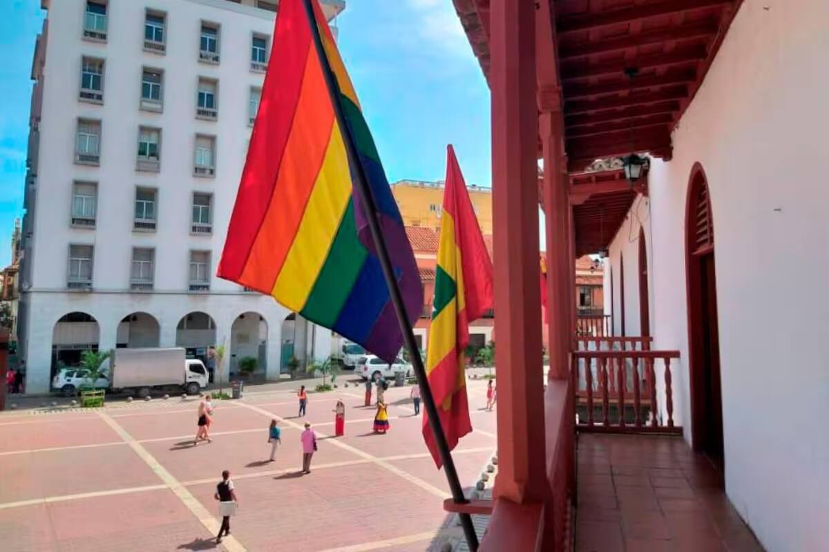 Juez que se negó a casar a dos mujeres en Cartagena fue suspendido por 12 meses