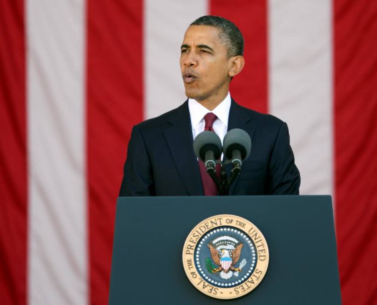 President Barack Obama speaks at the annual Veterans Day commemoration at Arlington National Cemetery in Arlington, Va., Sunday, Nov. 11, 2012. (AP Photo/Manuel Balce Ceneta)