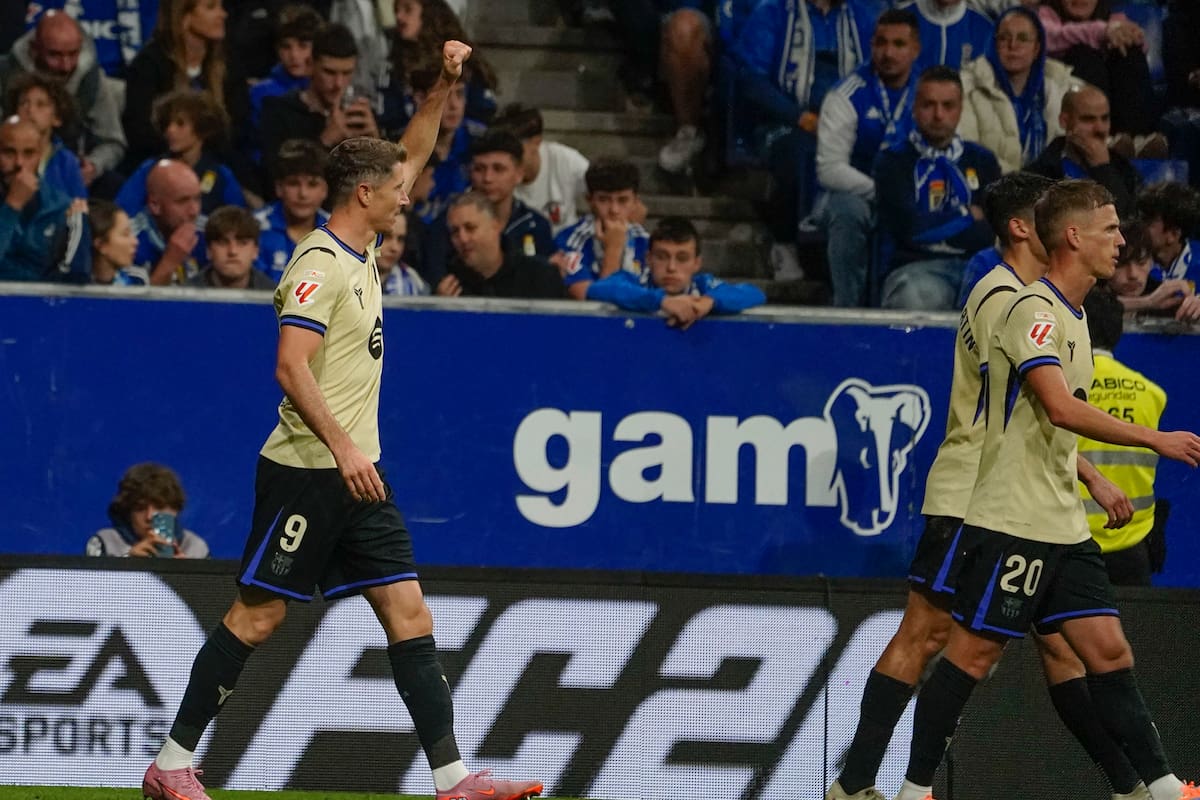 Robert Lewandowski tendría ofertas de varios clubes en Europa. //Foto, EFE: Paco Paredes