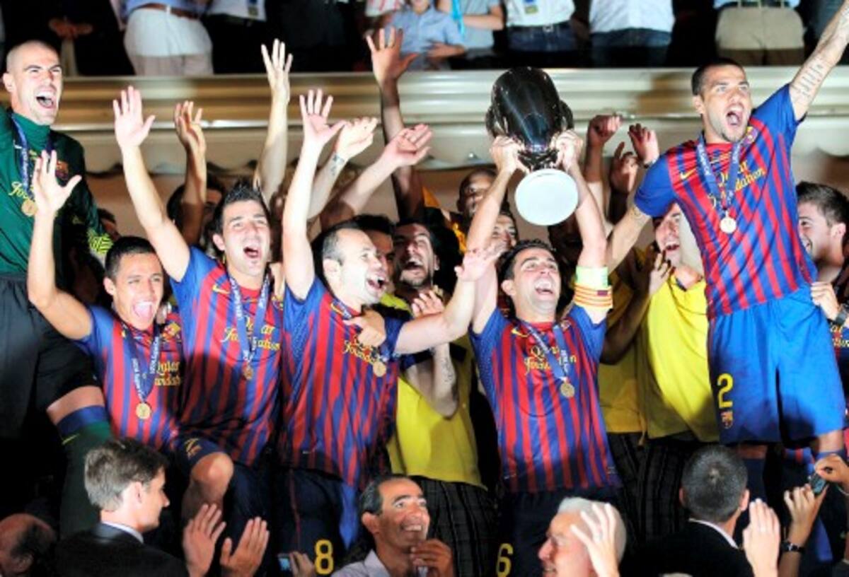 Barcelona celebra un nuevo título, ahora la Supercopa de Europa. AFP