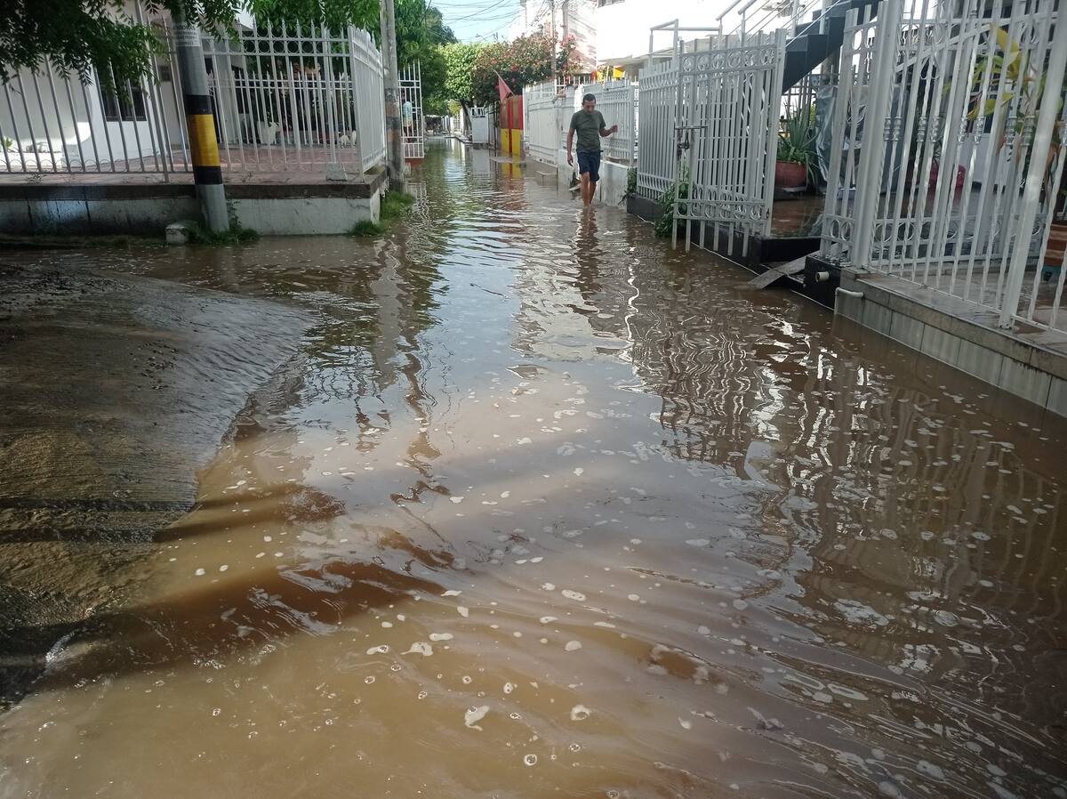 Barrio el Campestre, tras afectaciones por tubería. // El Universal