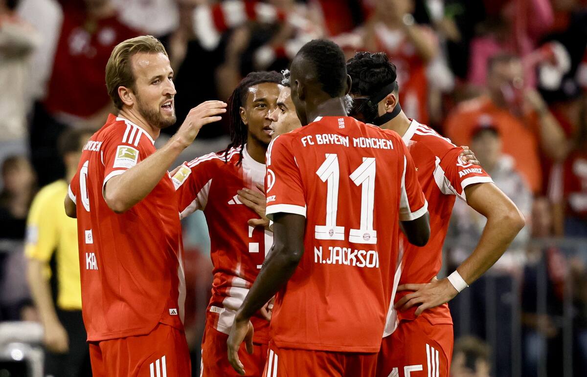 Harry Kane anotó dos goles en la victoria de Bayern Múnich sobre Hamburgo. //Foto, EFE: RONALD WITTEK