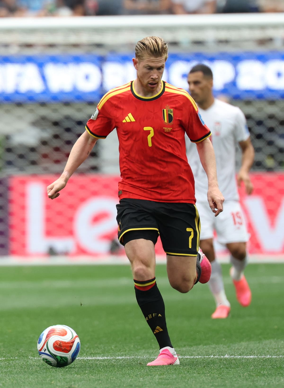 Kevin De Bruyne dominó el mediocampo del partido para Bélgica en el partido del Mundial contra Irán. //Foto, AP: CHRISTOPHER TORRES