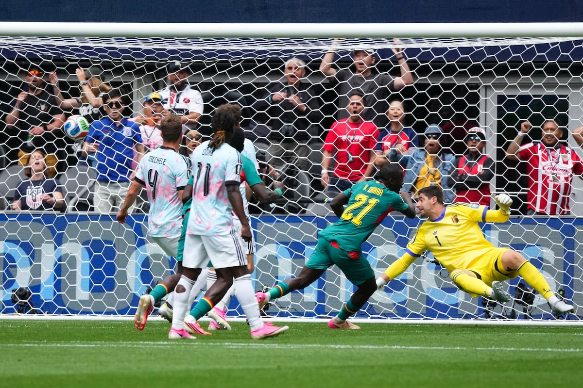 El senegalés Habib Diarra (21) marcó el primer gol de su selección ante Bélgica en los dieciseisavos de final del Mundial. //Foto, AP: Ted S. Warren