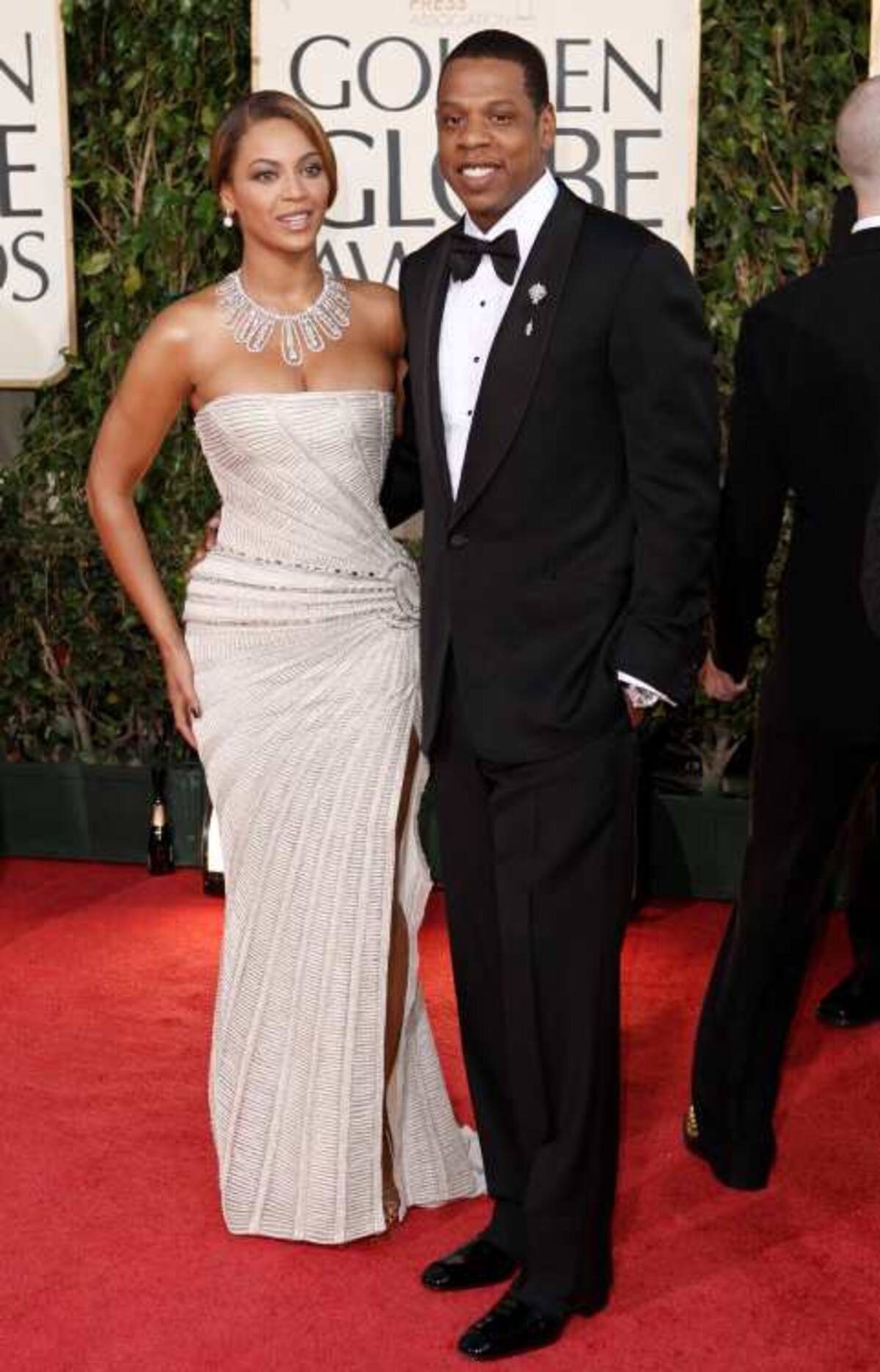La cantante Beyonce junto a su esposo, el rapero Jay -Z. AP Matt Sayles