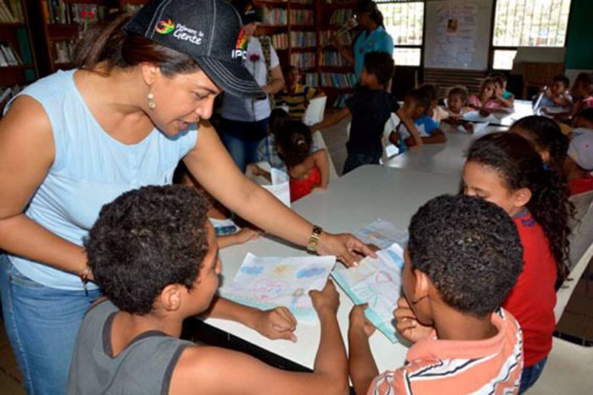 Bertha Arnedo, directora del Instituto de Patrimonio y Cultura de Cartagena, promueve hoy con la Red Distrital de Bibliotecas, un programa artístico y cultural. Archivo El Universal