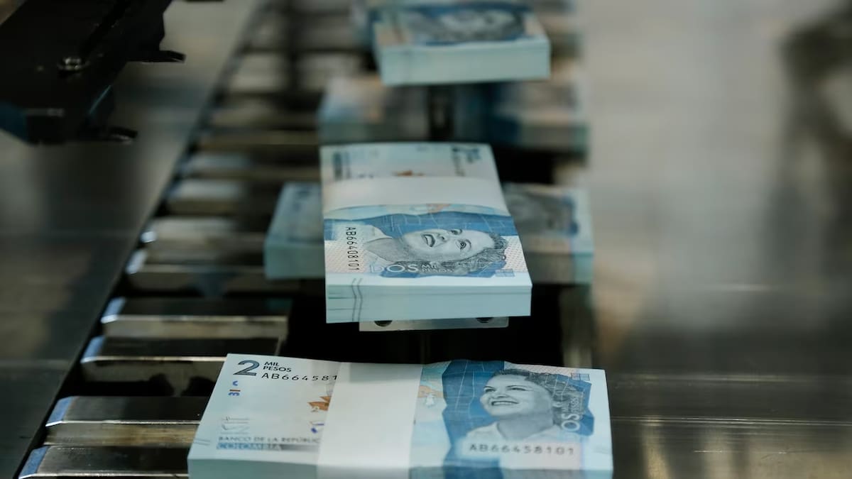 Billetes colombianos. // Colprensa.