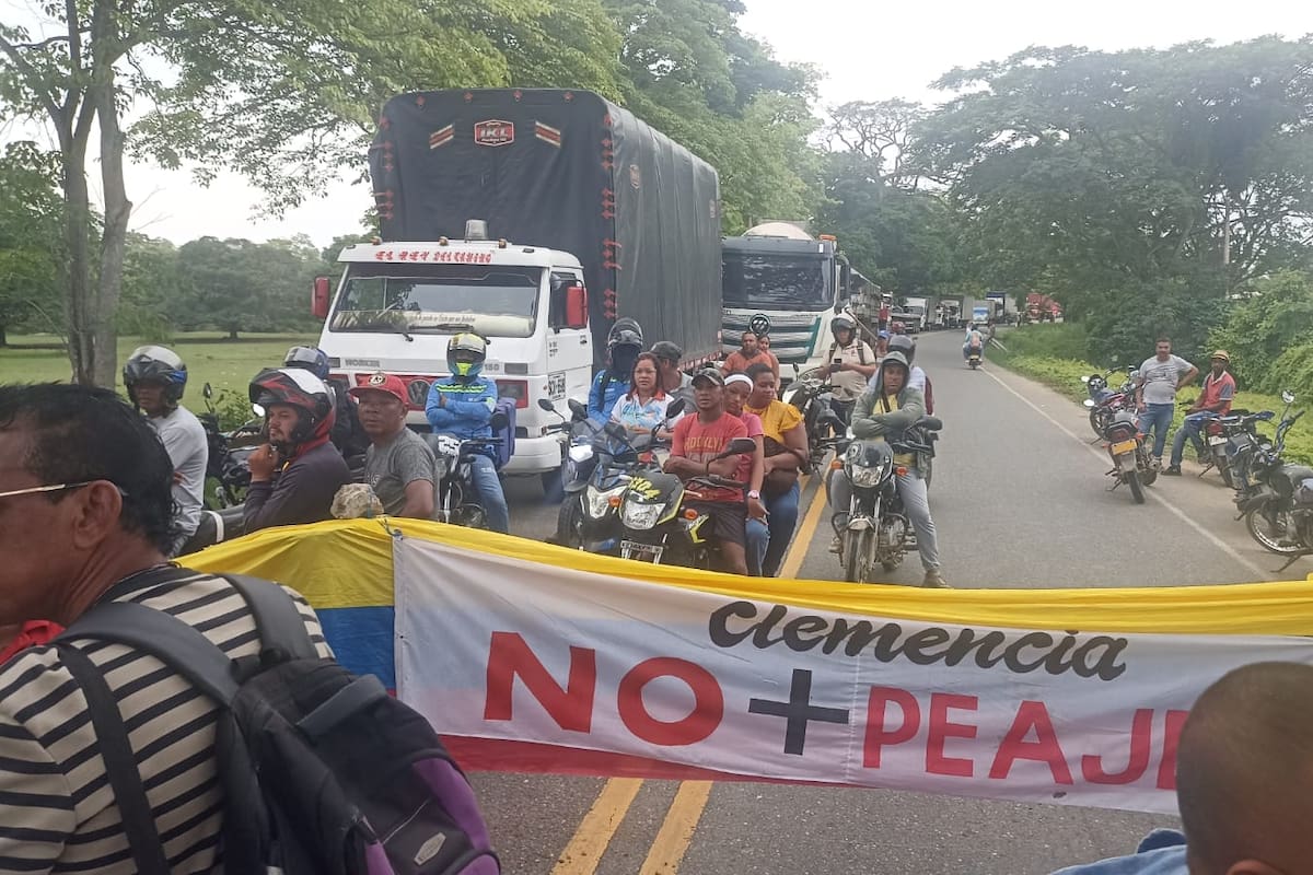 ¡Atención! Bloqueo en La Cordialidad, piden reubicación del peaje de Bayunca