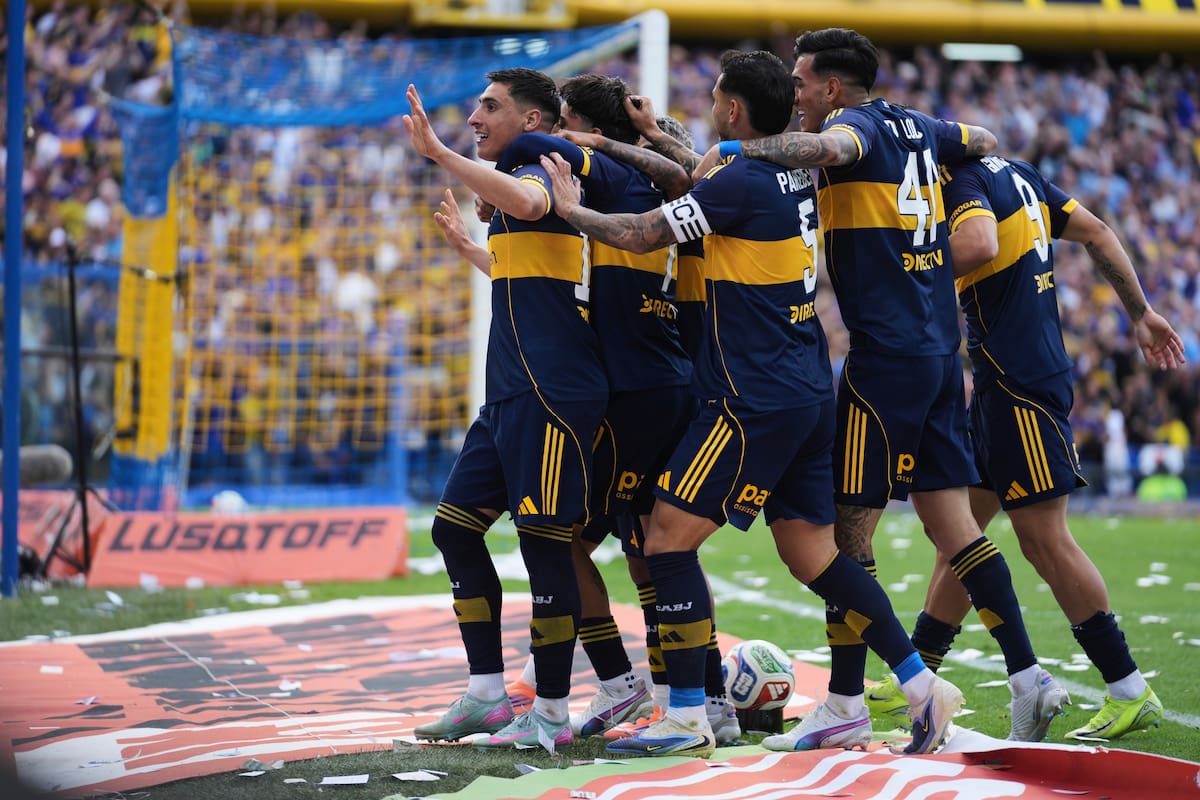 Boca Juniors venció a River Plate en el Superclásico del fútbol argentino