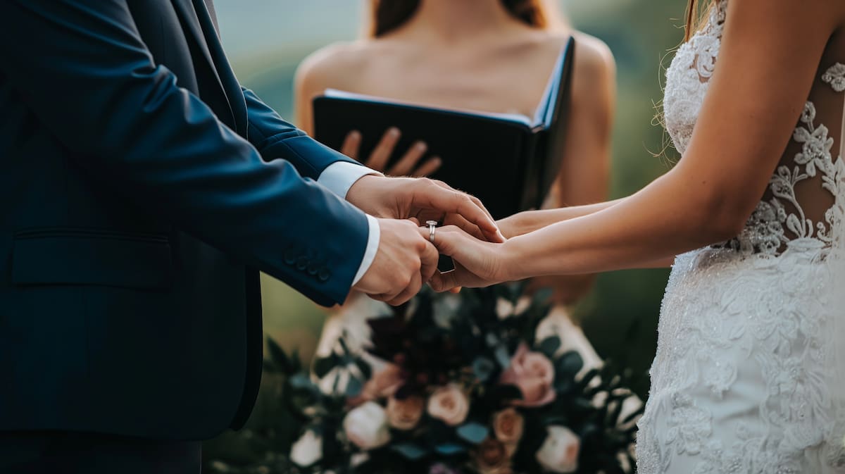 La historia de la novia que llegó al altar sin maquillaje. //Foto: Ilustración 123RF.