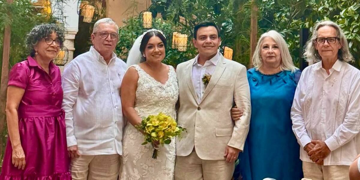 Rita Sierra, Abel Martínez, María Teresa Martínez, Sebastián Fonseca, Chely González y Carlos Fonseca.