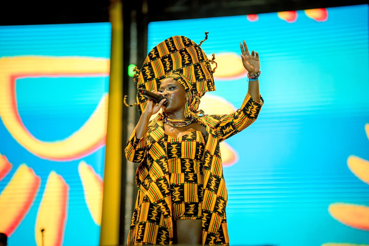 Así se vive Bolívar 1600 en la Plaza de la Aduana. // Foto: cortesía