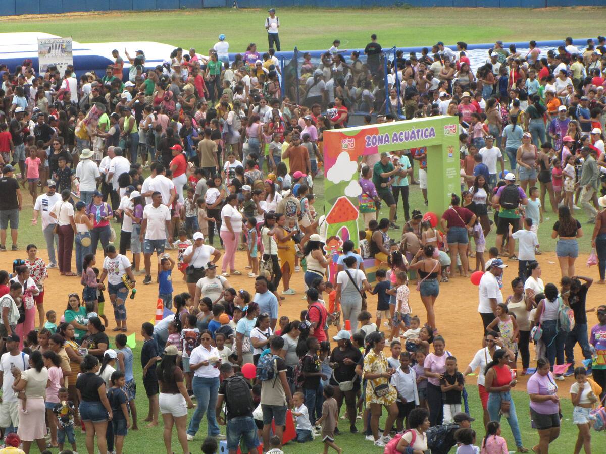 Bolívarland reunió a 10.000 niños en Turbaco en una jornada histórica. // Foto: Julio Castaño - El Universal
