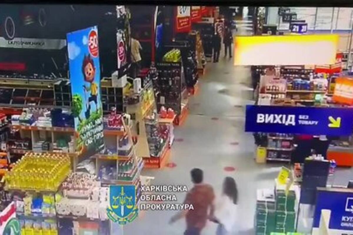Video: ataque ruso contra un hipermercado en Ucrania dejó 16 muertos
