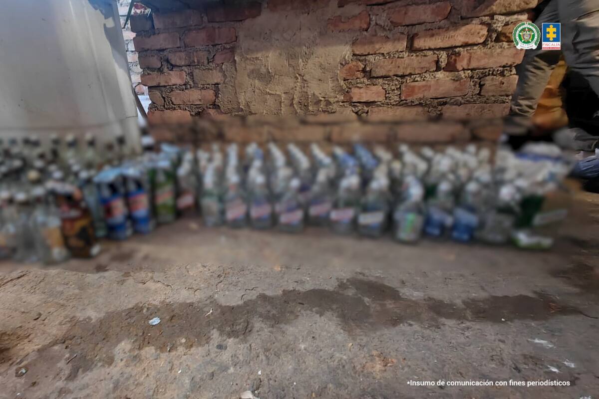 Capturan a 6 hermanos por vender y fabricar alcohol adulterado