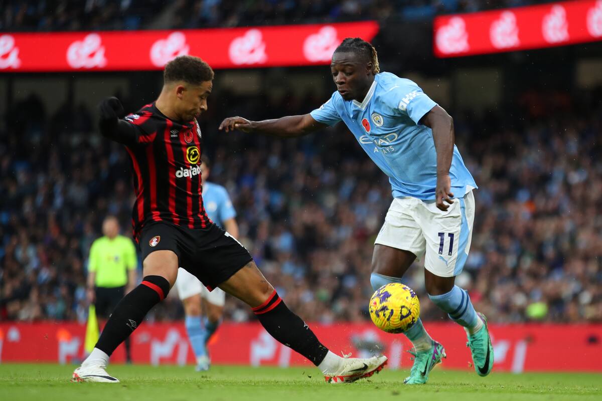 Doblete del colombiano Jefferson Lerma en Premier League ante el Leeds