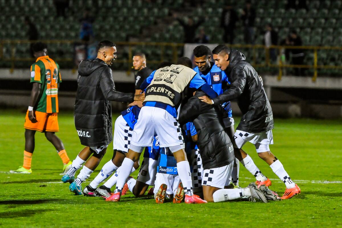 Polémica en partido de Boyacá Chicó: árbitro añadió 27 minutos