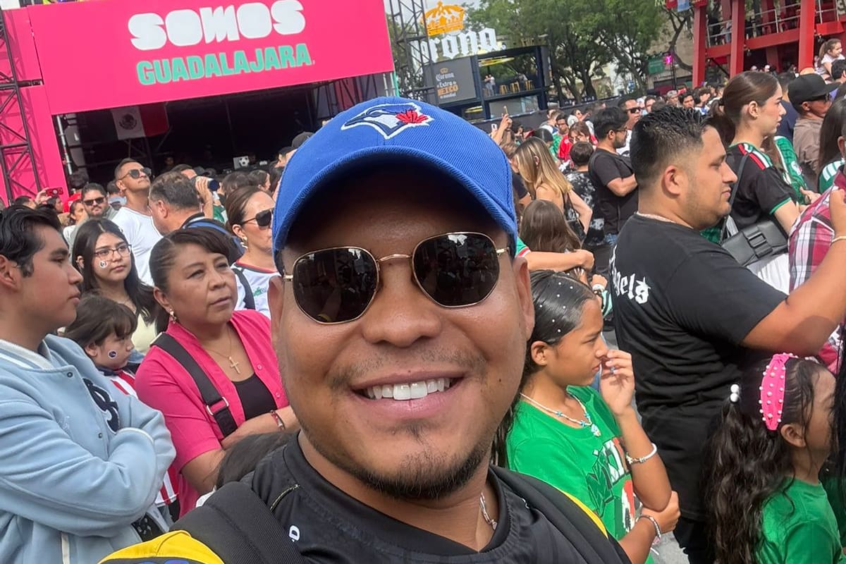 Hincha de Real Cartagena dice que si la novia le impide ver a su equipo, la deja
