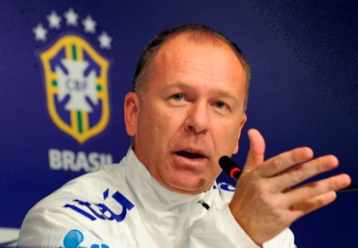 Mano Menezes, técnico de la selección de Brasil de mayores. AFP