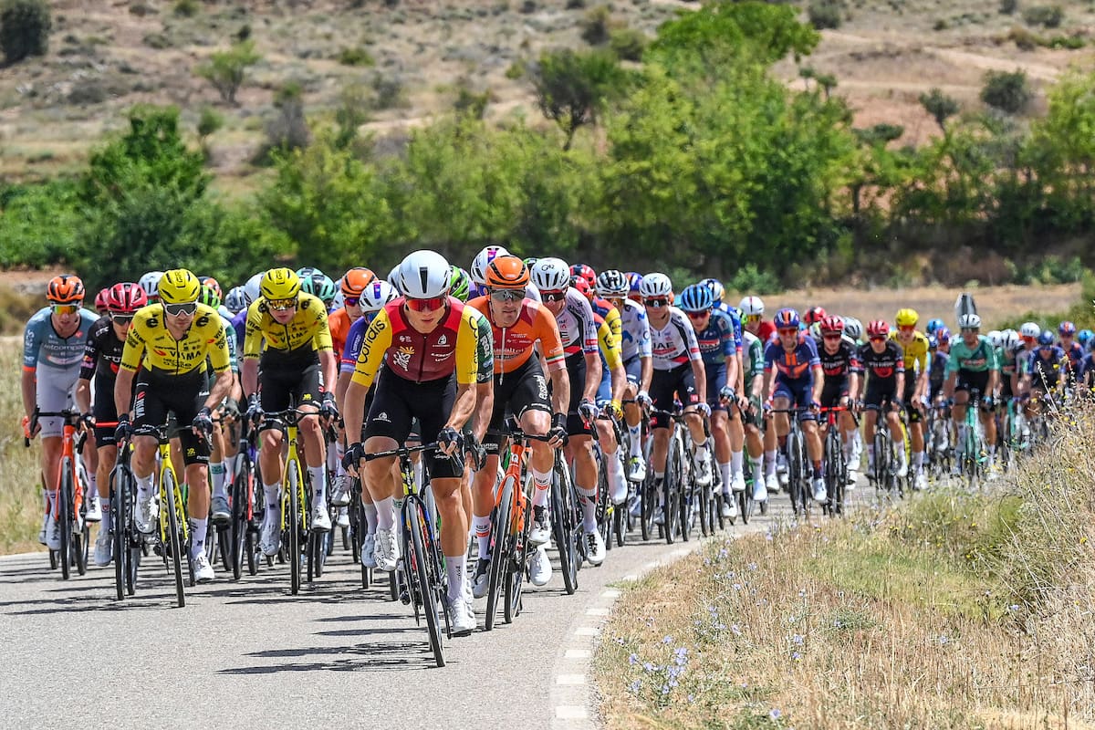 Matthew Brennan ganó la segunda etapa de la Vuelta a España