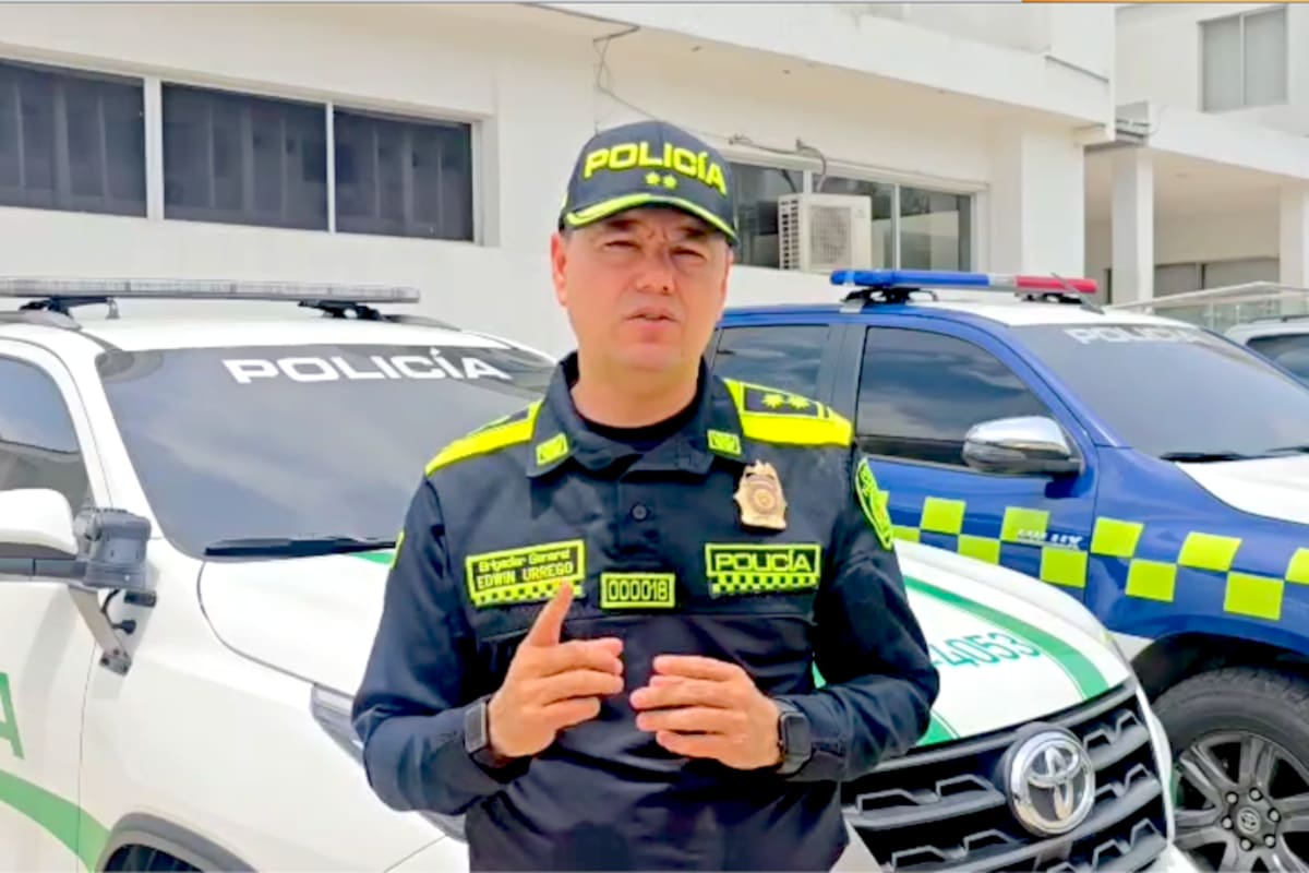 El brigadier general Edwin Masleider Urrego Pedraza, comandante de la Policía Metropolitana de Barranquilla, entregó recomendaciones.//Cortesía.