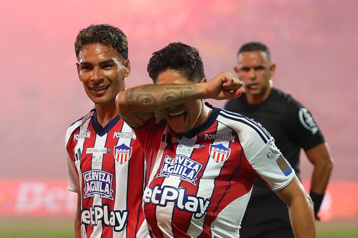Muriel y Castrillón llevan a Junior de Barranquilla a la victoria ante Nacional