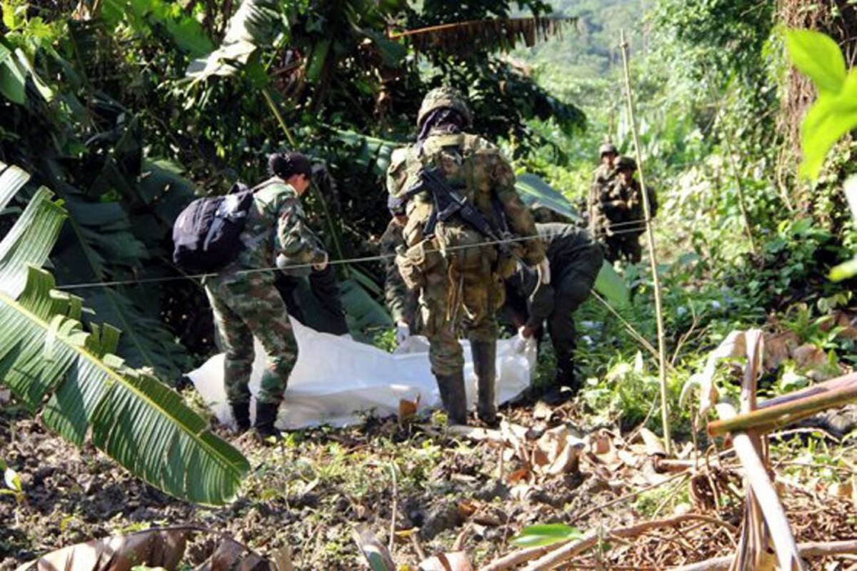 ¡Terrible! Seis policías heridos al caer en un campo minado, en Bolívar