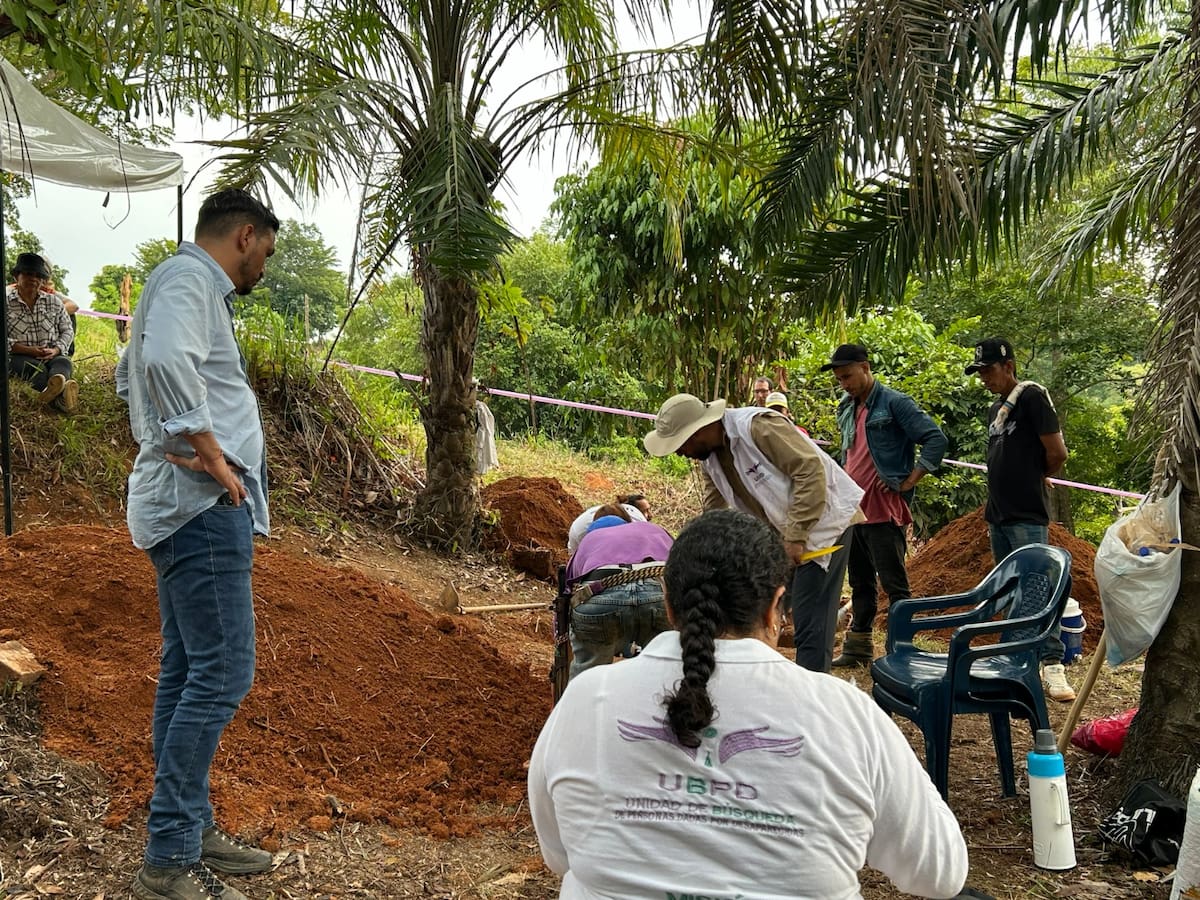 La misión humanitaria de la Unidad de Búsqueda se extendió durante siete días en zona rural de Cantagallo, donde fueron recuperados cinco cuerpos e identificados tres nuevos sitios de interés forense para futuras intervenciones.
Suministrada/Vanguardia