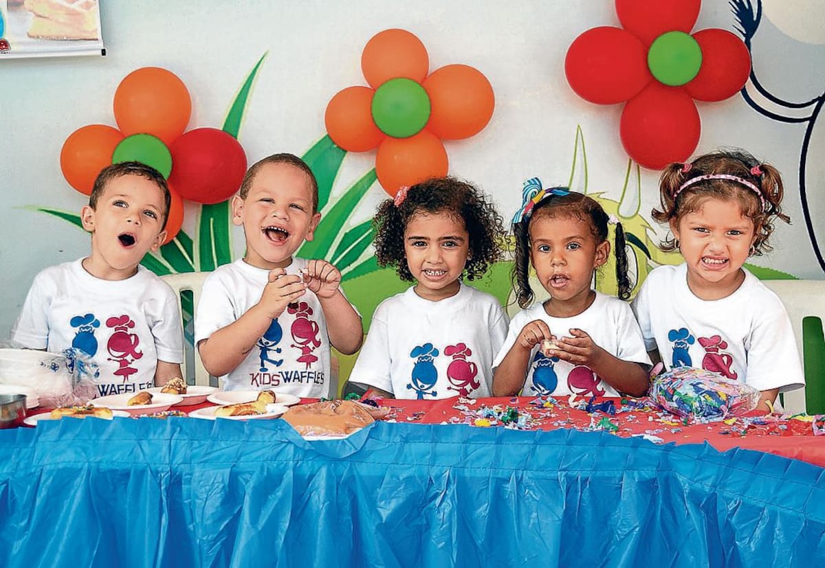 Miguel Pabón, Juan Gómez, María Quintana, Danna Rentería y Valery Martínez.