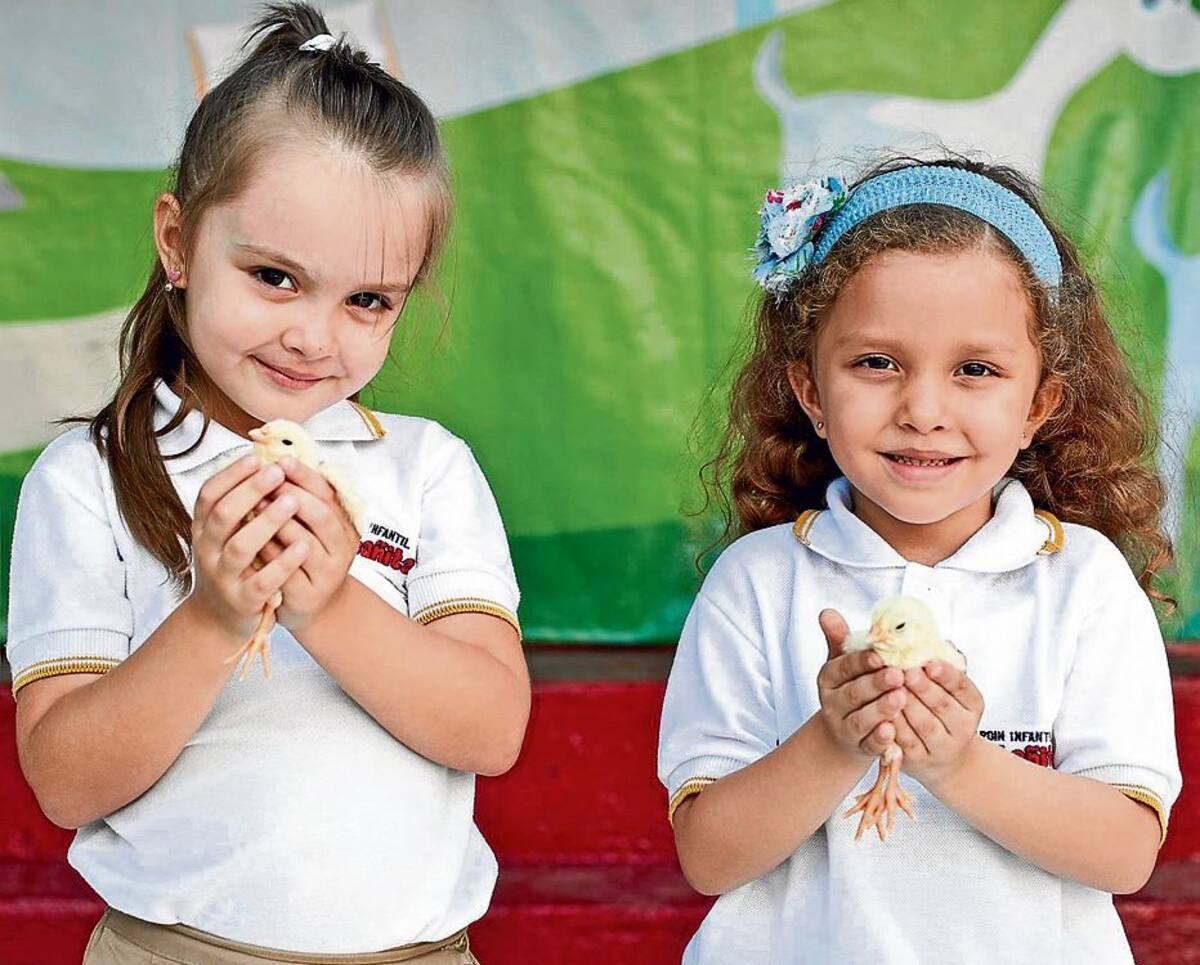 Linda Iván e Isabella Sánchez.