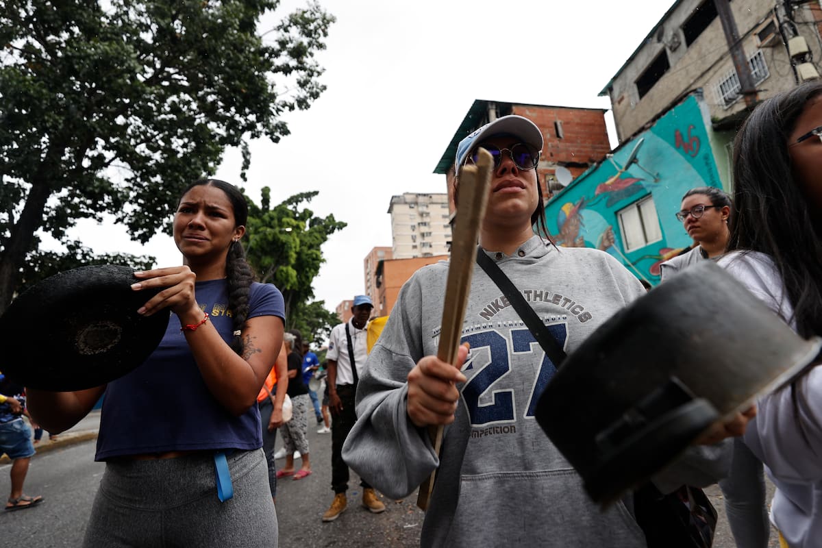 Cacerolazo en Venezuela. // EFE.