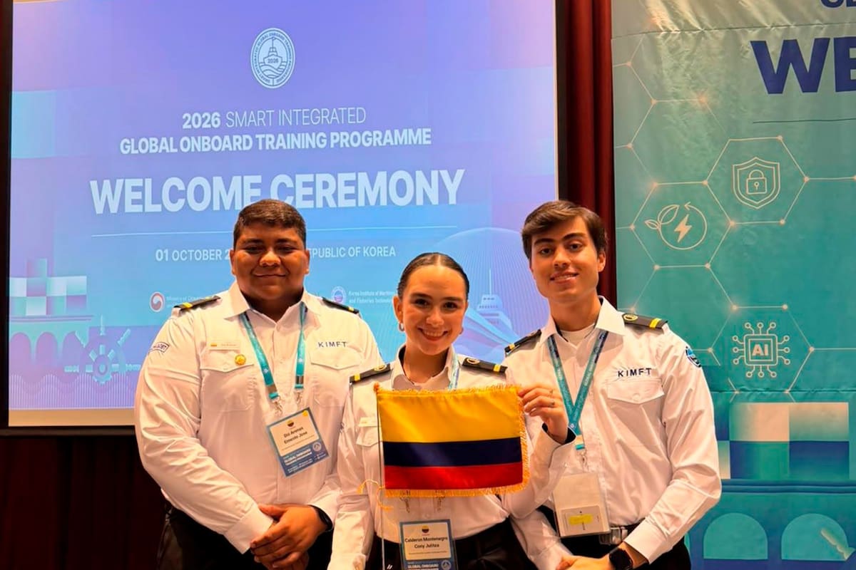 Estudiantes de la Escuela Naval de Cadetes realizan intercambio académico en Corea del Sur