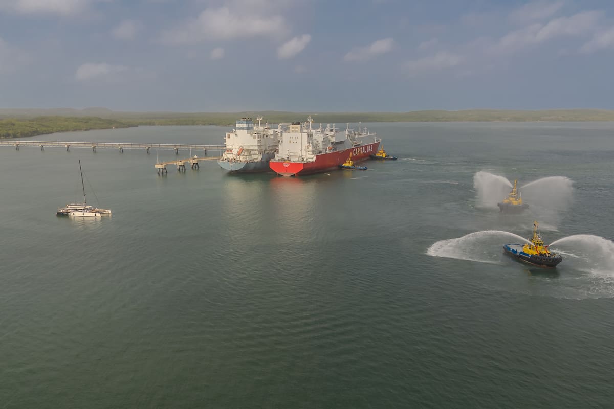 Calamarí LNG y SPEC LNG reciben cargo número 200 de Gas Natural Licuado