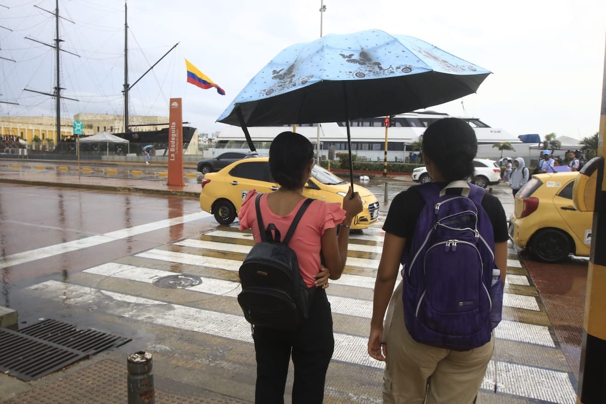 Calles del Centro tras lluvias de este miércoles. // foto: Julio Castaño